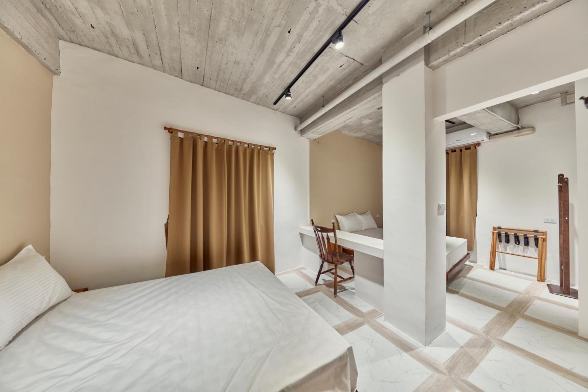 Sanhe Hotel Changhua City Bagian luar foto